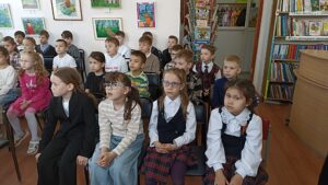 Read more about the article Девочка из города